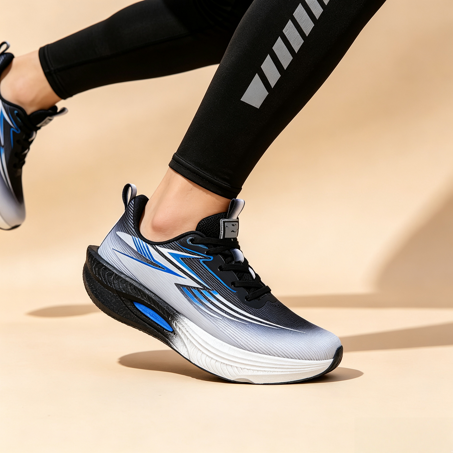 Men's Breathable Gradient Shock-Absorbing Sports Shoes