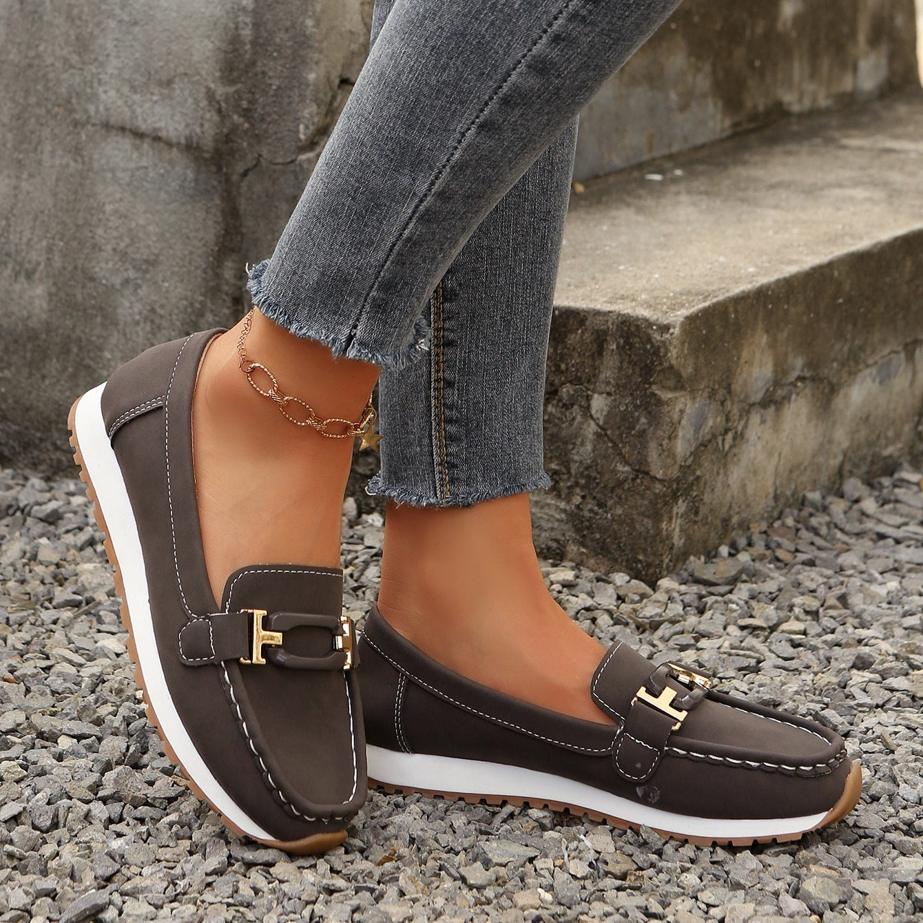 Women's Gold Buckle Suede Loafers – Comfortable Casual Platform Slip-On Shoes