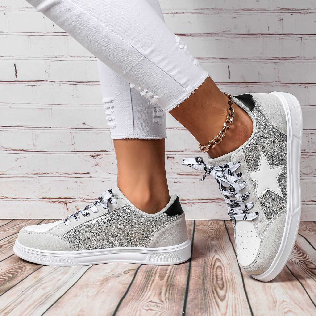 Women's Glitter Star Platform Sneakers